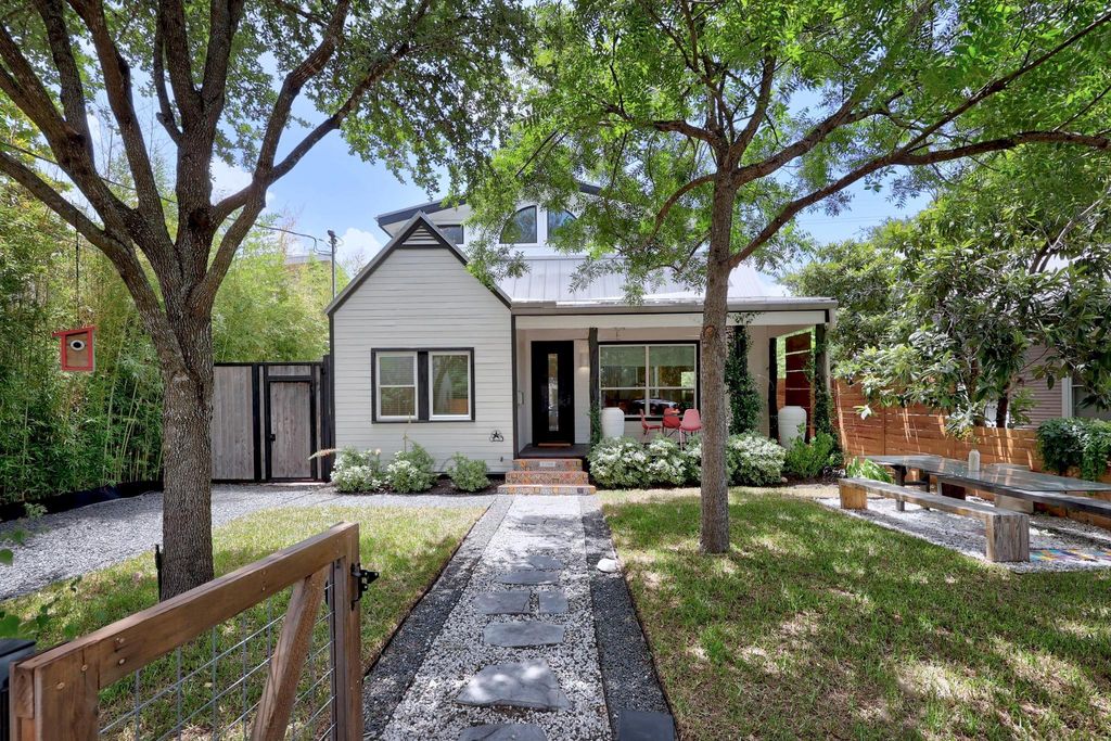 1708 Briar ST, Austin, TX 78704