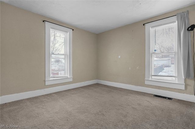 301 Locust Street, Mount Vernon, OH 43050