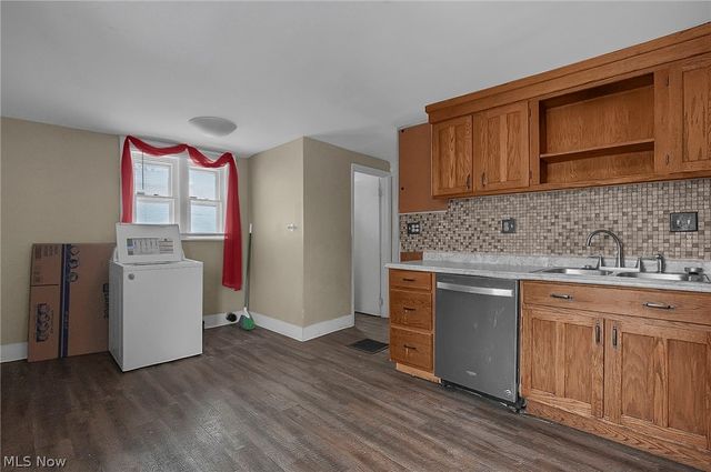 301 Locust Street, Mount Vernon, OH 43050