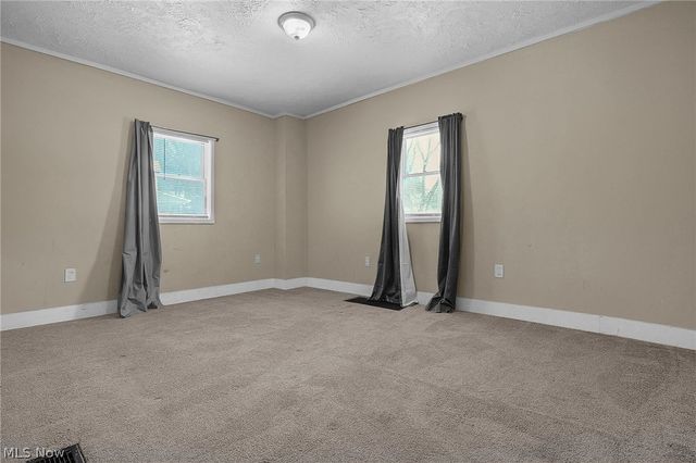 301 Locust Street, Mount Vernon, OH 43050