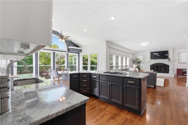 13206 NOLAND Street, Overland Park, KS 66213