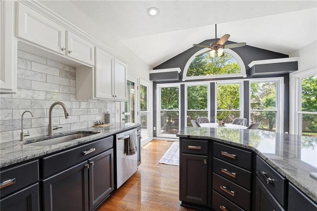 13206 NOLAND Street, Overland Park, KS 66213