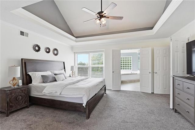 13206 NOLAND Street, Overland Park, KS 66213