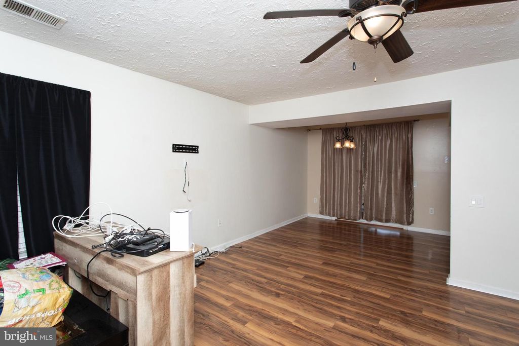 Image 12 of property listing at 773 HATFIELD CT, Waldorf, MD 20602