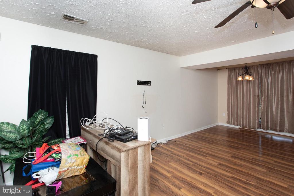 Image 13 of property listing at 773 HATFIELD CT, Waldorf, MD 20602