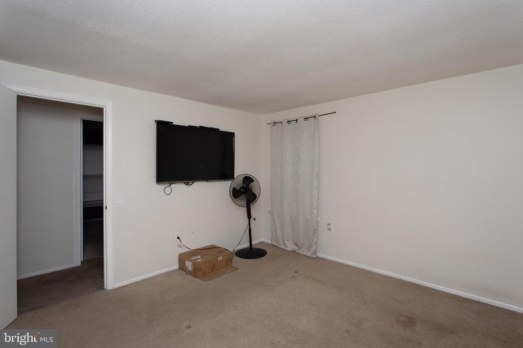 Image 17 of property listing at 773 HATFIELD CT, Waldorf, MD 20602