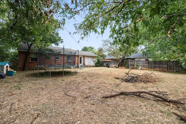 1405 Grace Street, Arlington, TX 76010
