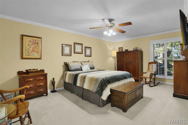 514 Coeur De Royale Drive 205, Creve Coeur, MO 63141
