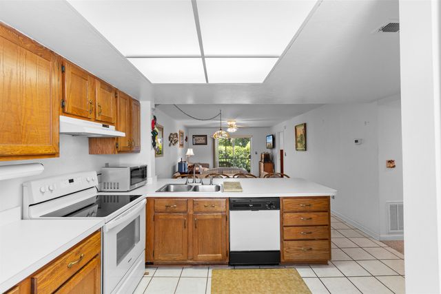 1200 5th Ave N Apt 708, Surfside Beach, SC 29575