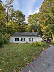 528 Clearview Avenue, Torrington, CT 06790