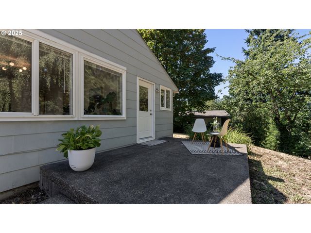 2908 E MCLOUGHLIN Blvd, Vancouver, WA 98661