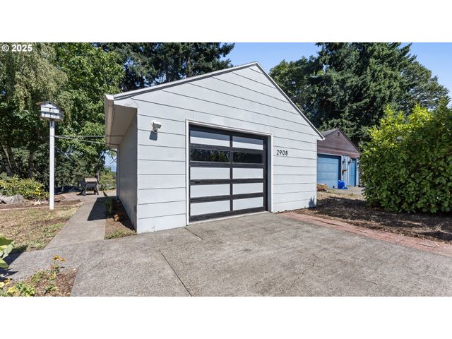 2908 E MCLOUGHLIN Blvd, Vancouver, WA 98661