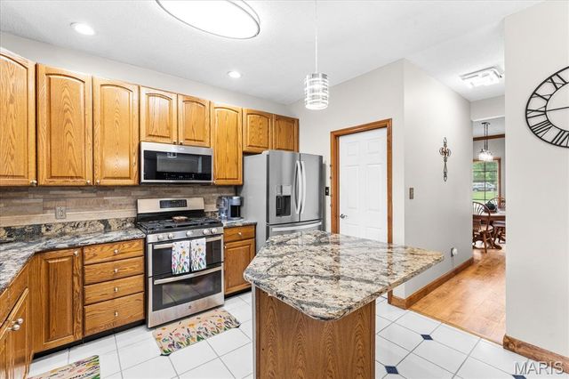 4 Red Cedar Court, Belleville, IL 62220