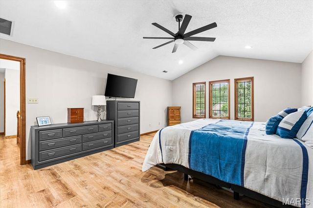 4 Red Cedar Court, Belleville, IL 62220