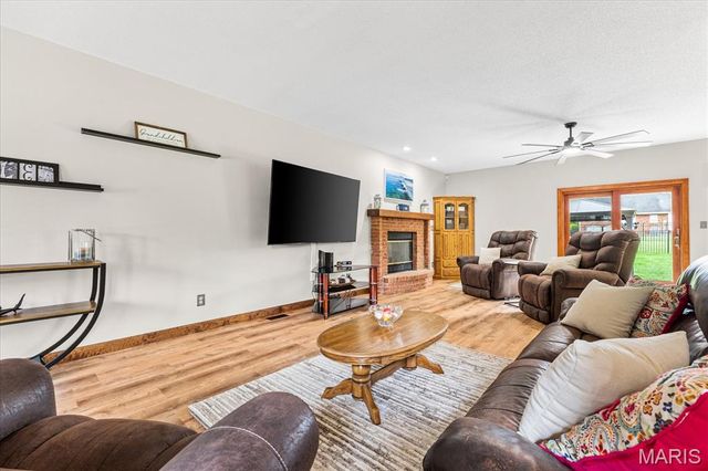 4 Red Cedar Court, Belleville, IL 62220