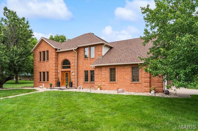 4 Red Cedar Court, Belleville, IL 62220
