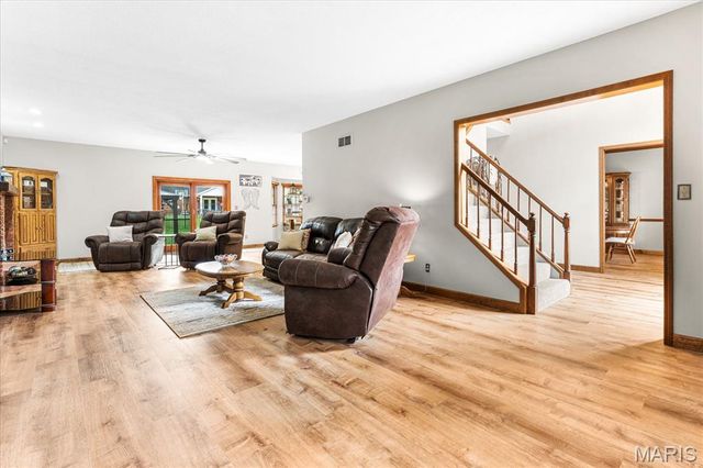 4 Red Cedar Court, Belleville, IL 62220