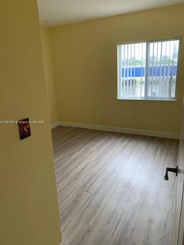 1300 NE 109th St 202, Miami, FL 33161