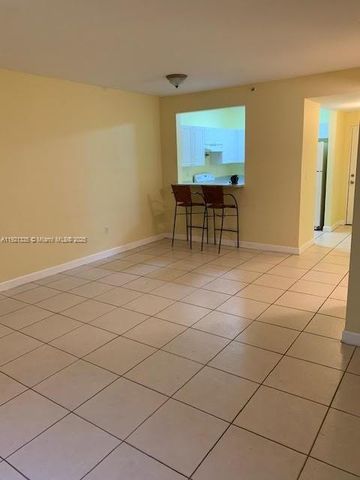 1300 NE 109th St 202, Miami, FL 33161