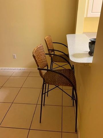 1300 NE 109th St 202, Miami, FL 33161