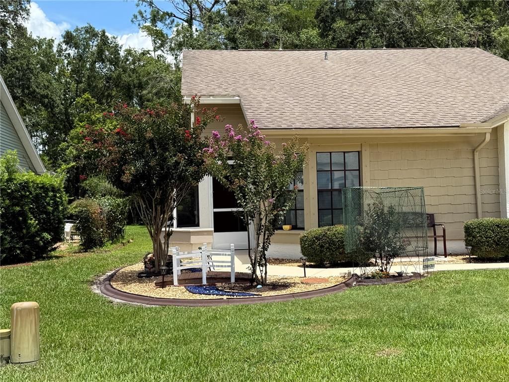 Image 3 of property listing at 11728 ASPENWOOD DRIVE, New Port Richey, FL 34654