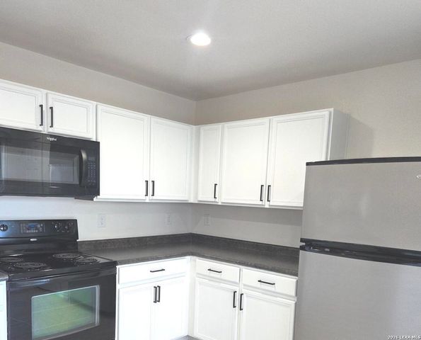 7715 Copper Cave, San Antonio, TX 78249