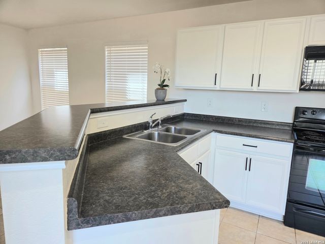 7715 Copper Cave, San Antonio, TX 78249