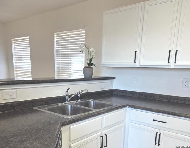 7715 Copper Cave, San Antonio, TX 78249