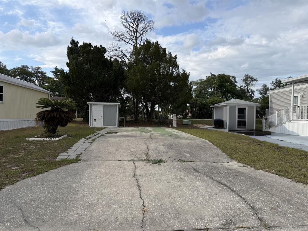 21 FAIRVIEW DRIVE N, Haines City, FL 33844