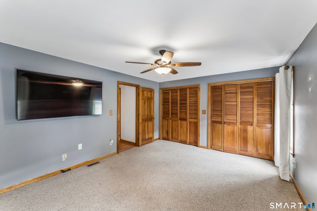 34 Lake Avenue, Trumbull, CT 06611