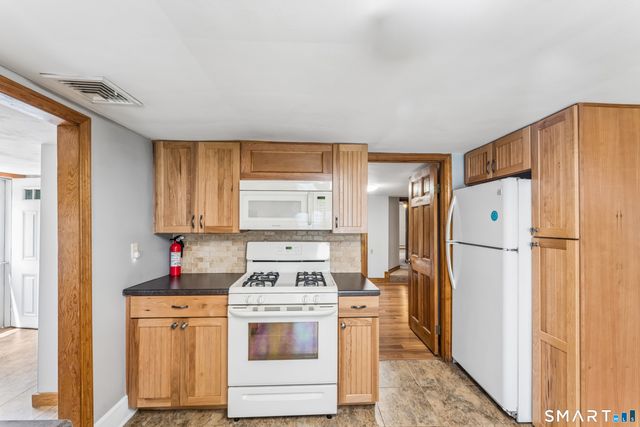 34 Lake Avenue, Trumbull, CT 06611