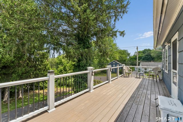 34 Lake Avenue, Trumbull, CT 06611
