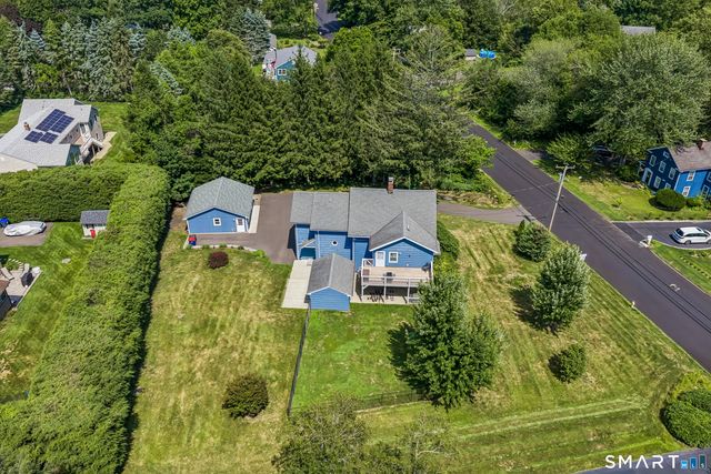 34 Lake Avenue, Trumbull, CT 06611