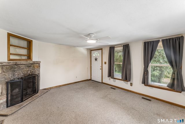 34 Lake Avenue, Trumbull, CT 06611