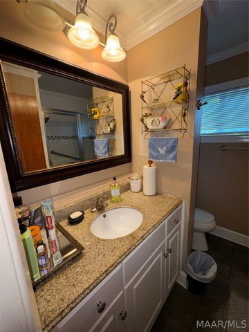 2038 Carlo Street, Montgomery, AL 36108