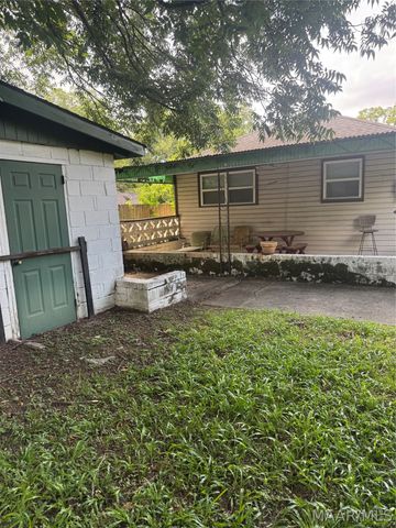 2038 Carlo Street, Montgomery, AL 36108