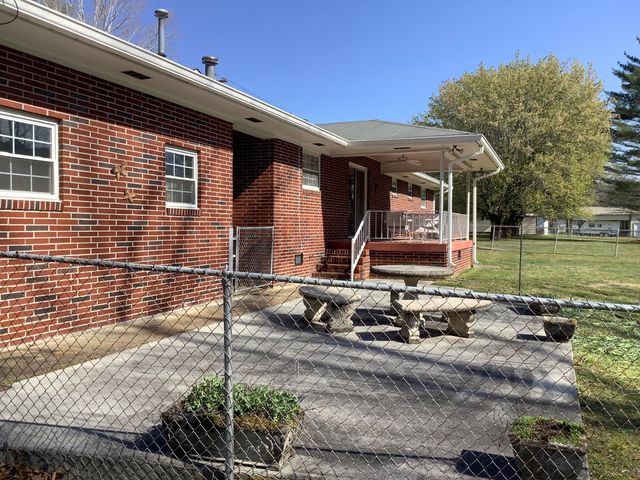 506 Graysville Road, Ringgold, GA 30736