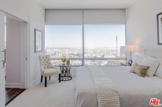 900 W Olympic Boulevard 39E, Los Angeles, CA 90015