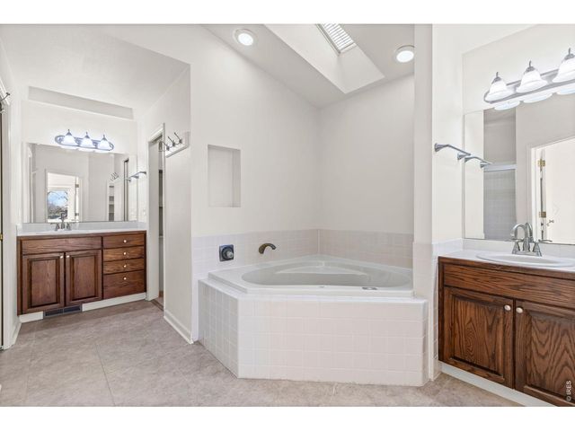1912 Cottonwood Point Dr, Fort Collins, CO 80524