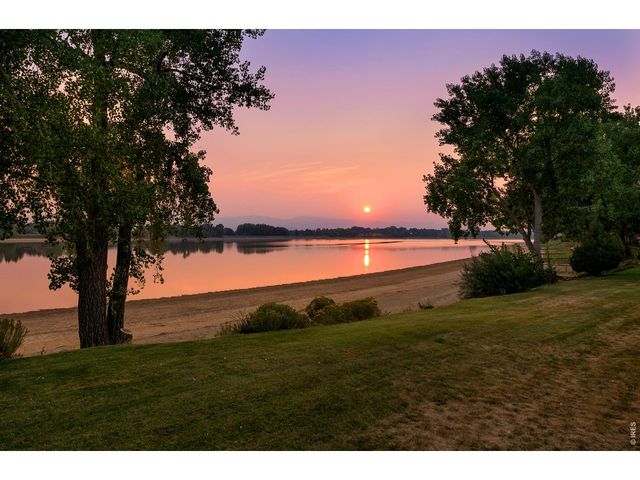1912 Cottonwood Point Dr, Fort Collins, CO 80524