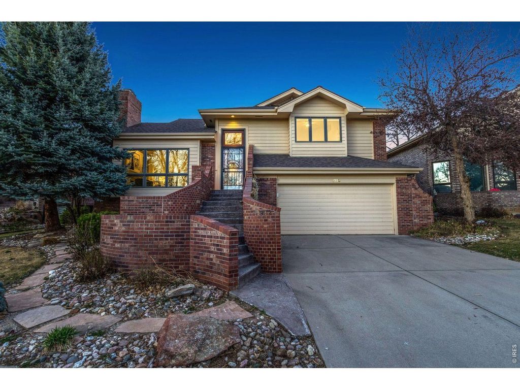 1912 Cottonwood Point Dr, Fort Collins, CO 80524