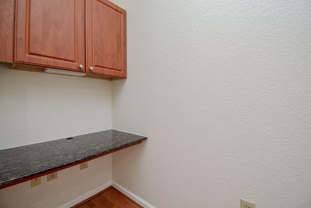 1711 Old Spanish Trail 117, Houston, TX 77054