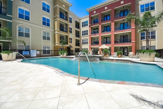 1711 Old Spanish Trail 117, Houston, TX 77054