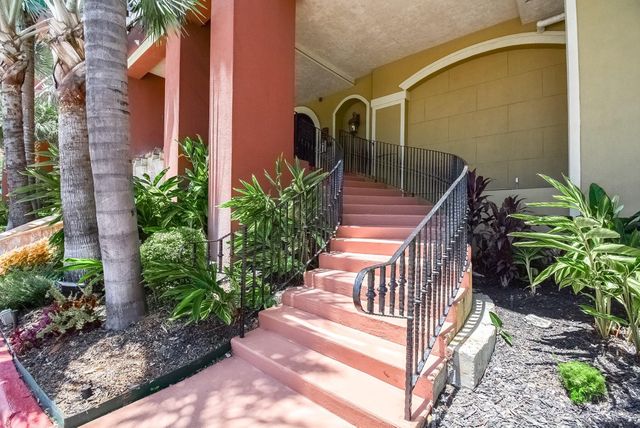 1711 Old Spanish Trail 117, Houston, TX 77054