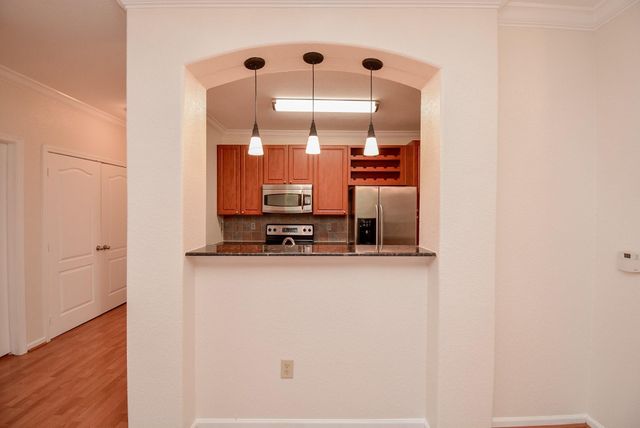 1711 Old Spanish Trail 117, Houston, TX 77054