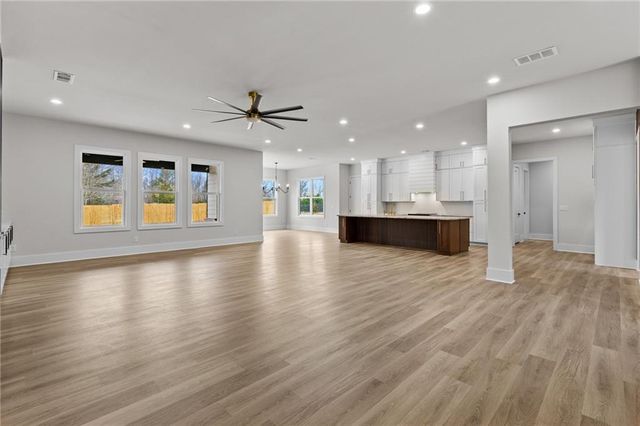 47 Mangum Lane, Pendergrass, GA 30567