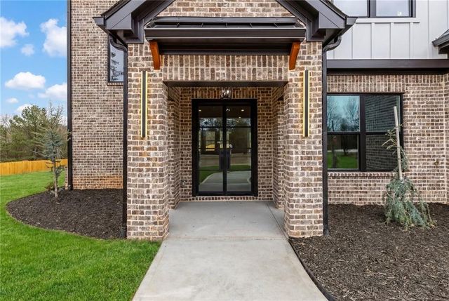 47 Mangum Lane, Pendergrass, GA 30567