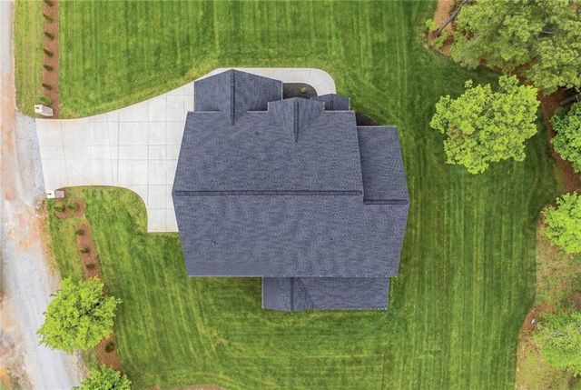 47 Mangum Lane, Pendergrass, GA 30567