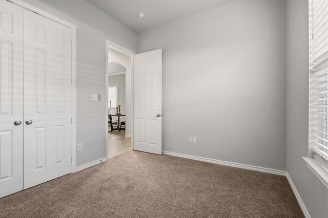 808 E 6th Street, Bonham, TX 75418