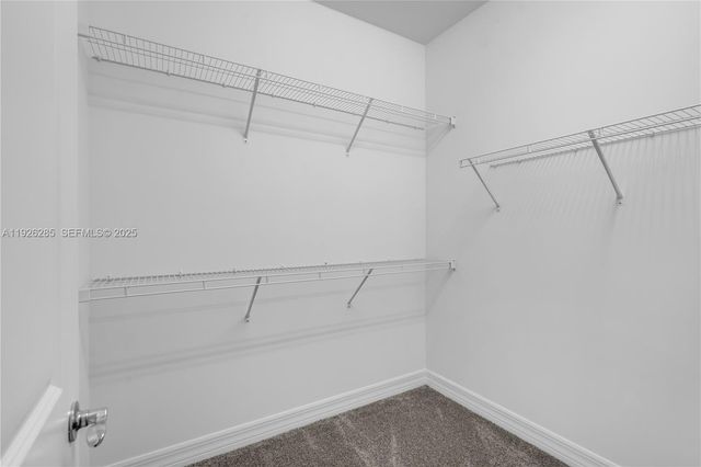 8356 NW 7th Pl, Plantation, FL 33324